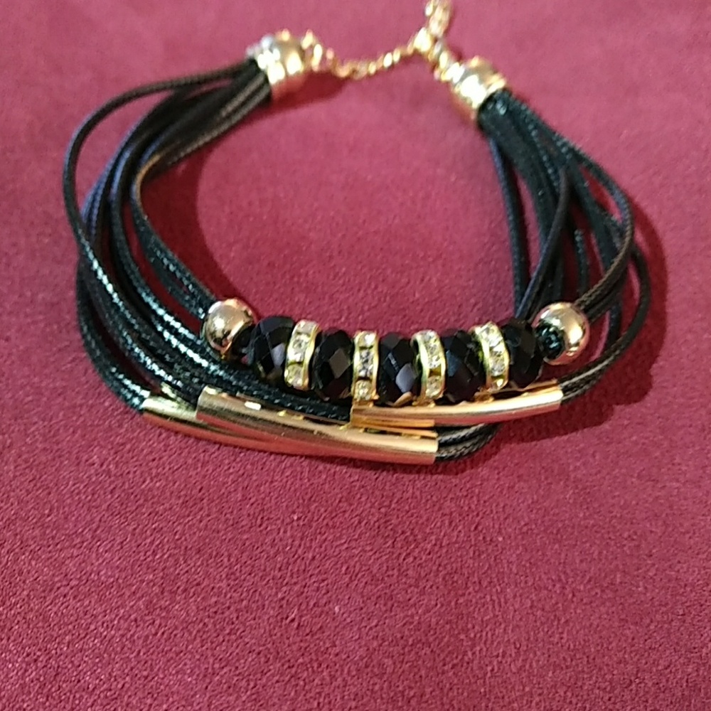 NEW - Bracelet